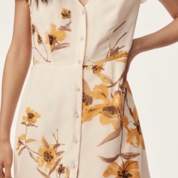 Aritzia Nazaire Dress. NWT. Originally $148 - Picture 4 of 5